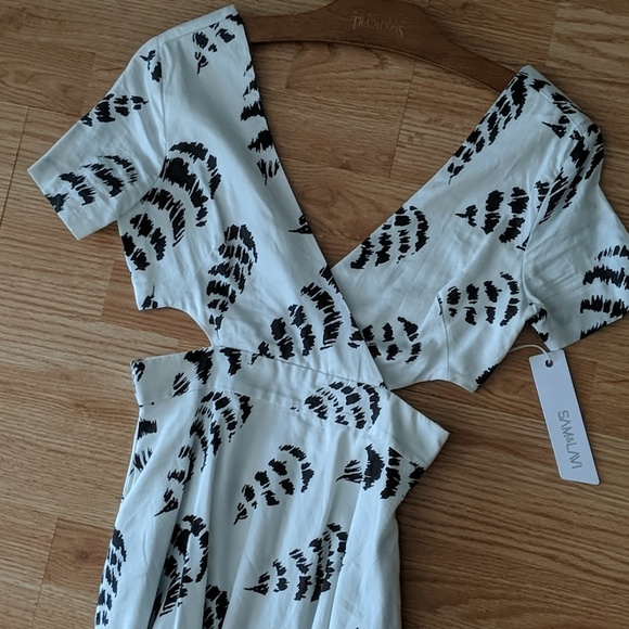 Sam & Lavi cutout dress from Anthropologie - Picture 3 of 4